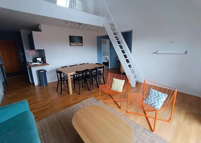 Bel Appartement 50M De La Plage